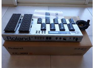 Roland FC-300 (65724)