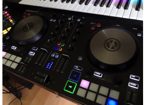 Native Instruments Traktor Kontrol S2 mk3 (33547)