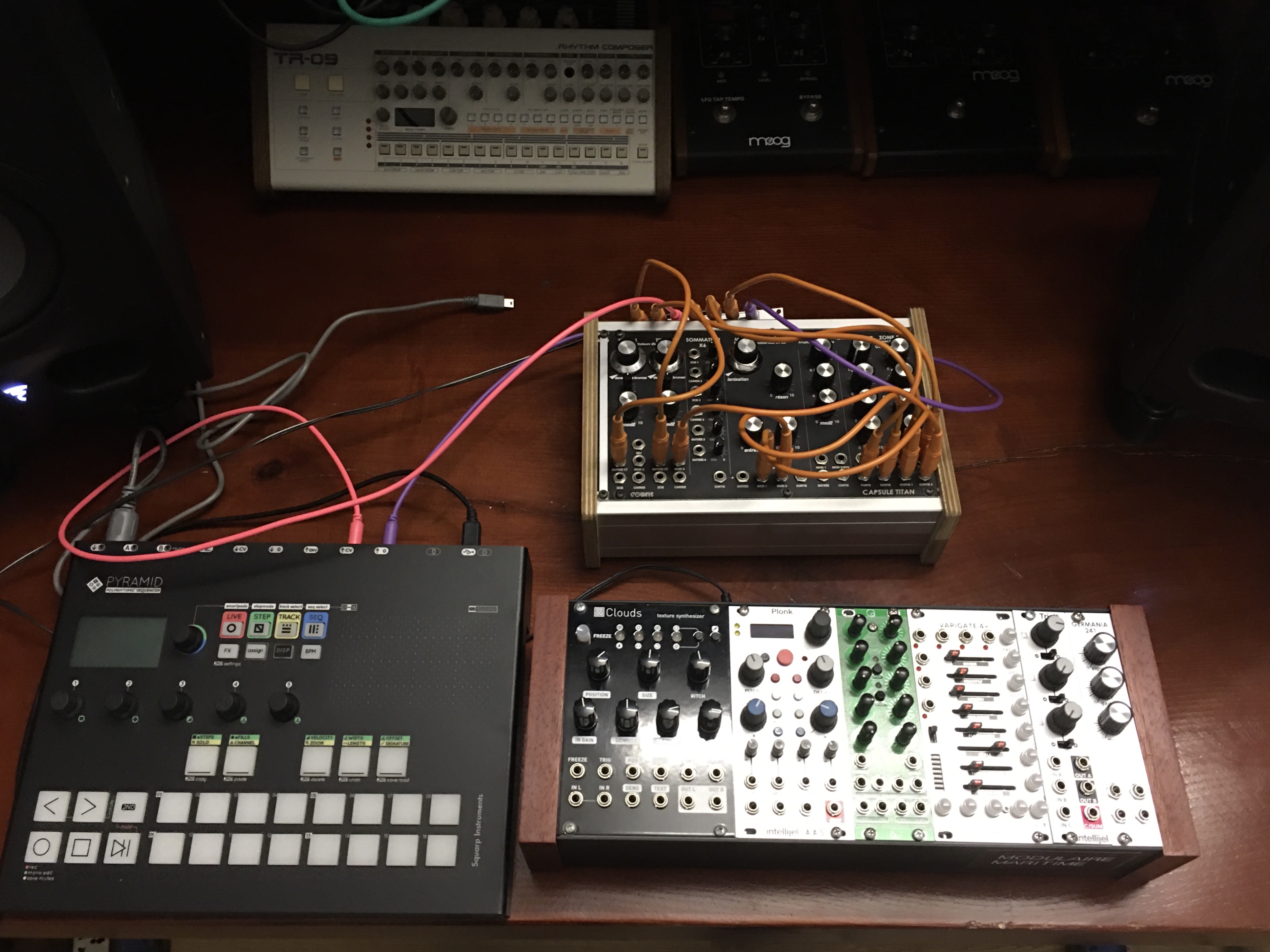 Eowave Capsule Titan