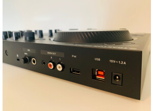 Native Instruments Traktor Kontrol S2 mk3 (83977)