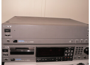 Sony PCM-2500A