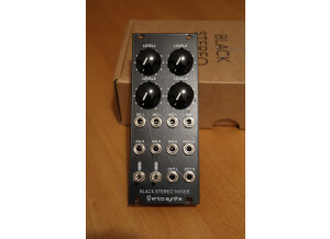 Erica Synths Black Stereo Mixer V2 (65996)