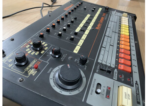 Roland TR-808 (29350)