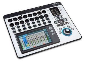 Platines-de-mixage-QSC-TouchMix-16-Compact-Digital-Mixer-2
