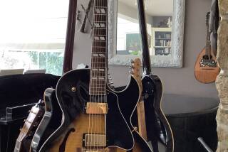 Gibson ES-175 Gold hardware