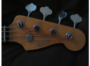 Fender [American Vintage Series] \'62 Precision Bass- 3-Color Sunburst Rosewood