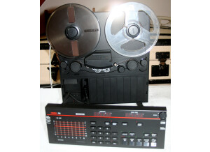 fOSTEX r8