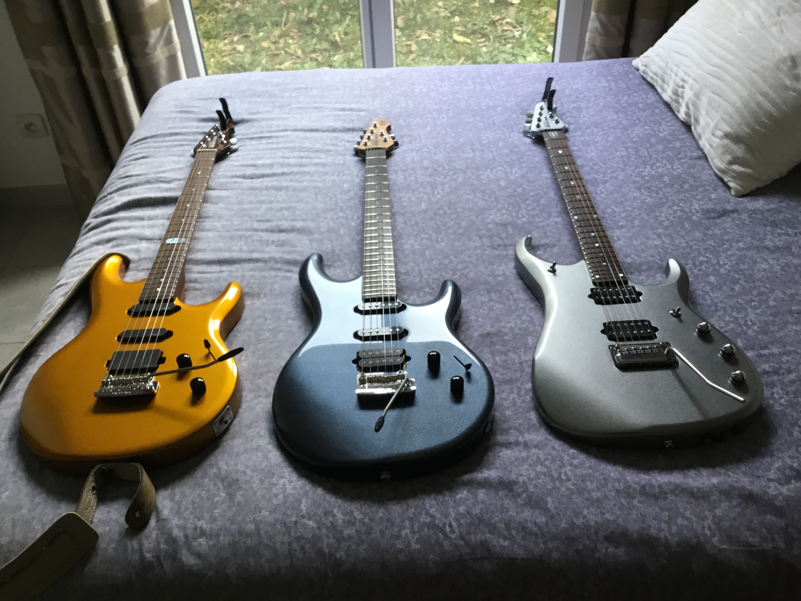 Music Man BFR Luke True Gold