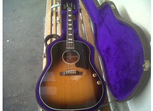 Gibson J160E
