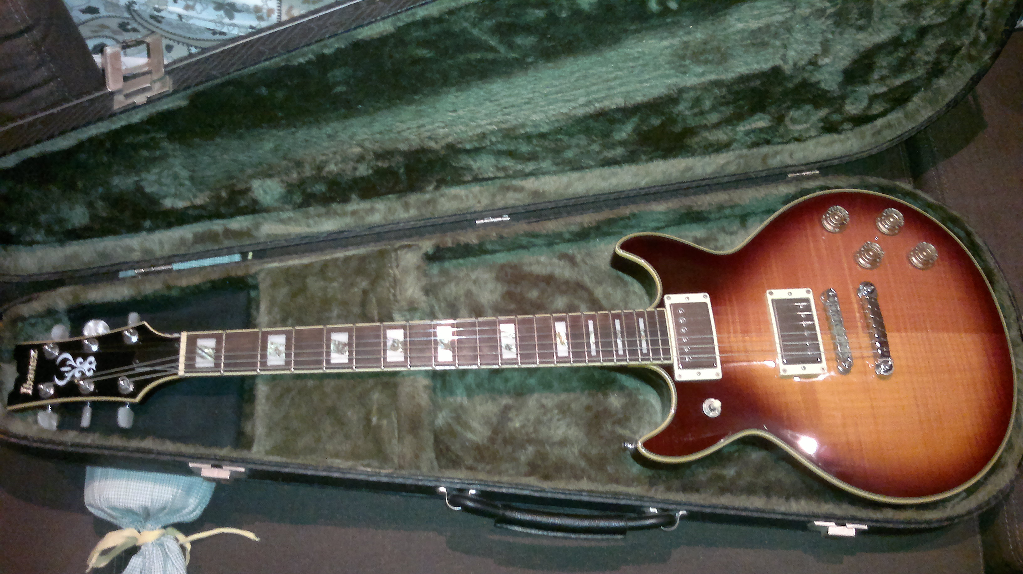 Ibanez AR300 Reissue