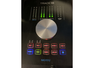 MOTU Track16 (6342)