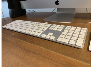 Apple iMac 27" Retina 5K (late 2015) (74011)
