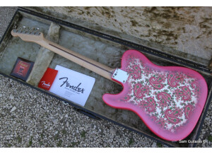Fender Limited Edition Pink Paisley Telecaster Japan (26734)