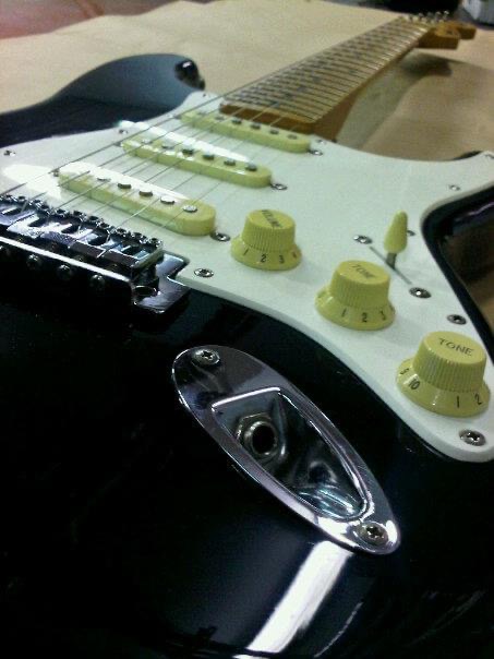Fender Stratocaster made in mexico "Squier Series"