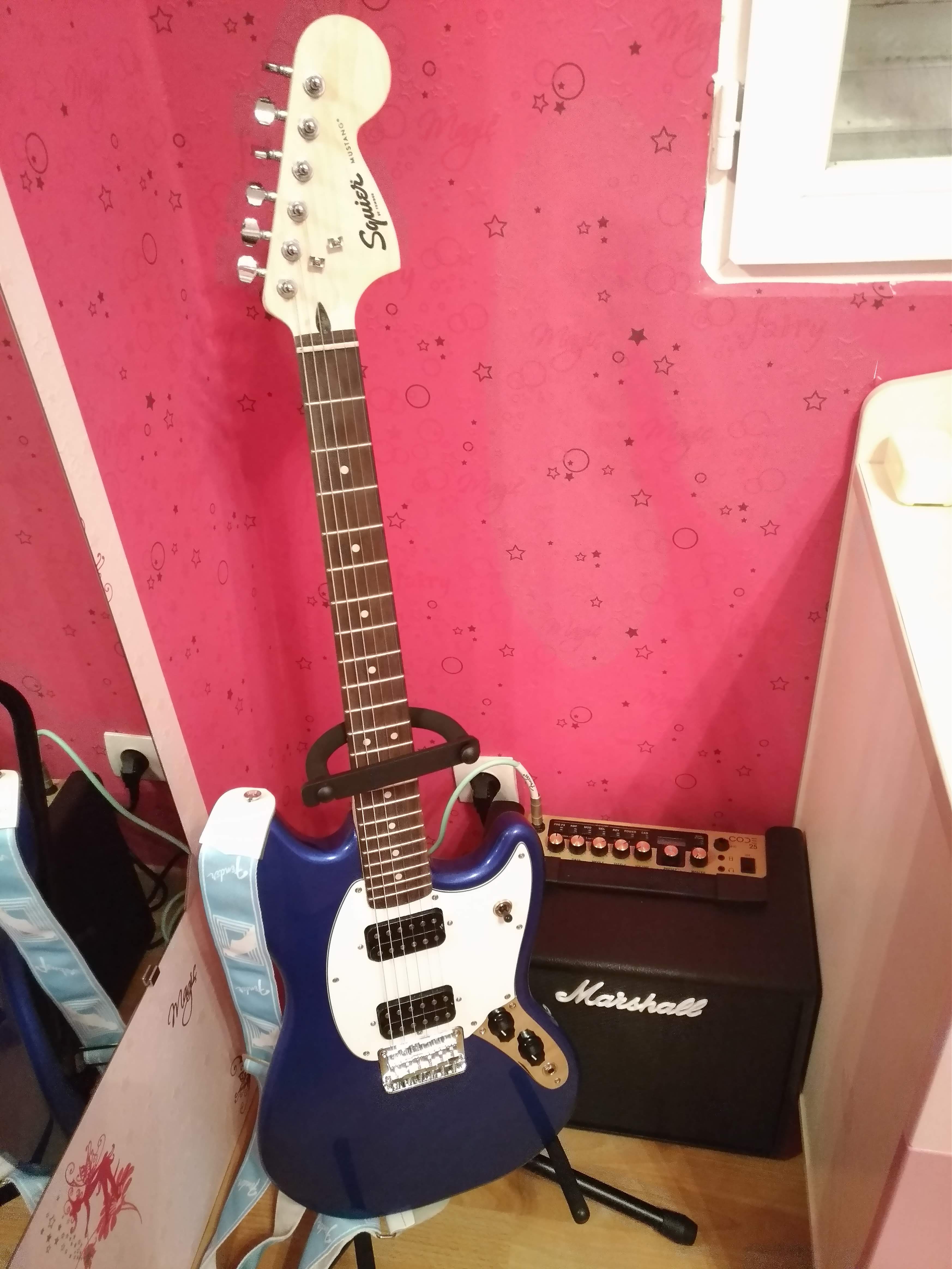 Squier Bullet Mustang HH