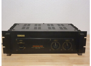 Yamaha P2100 (50048)