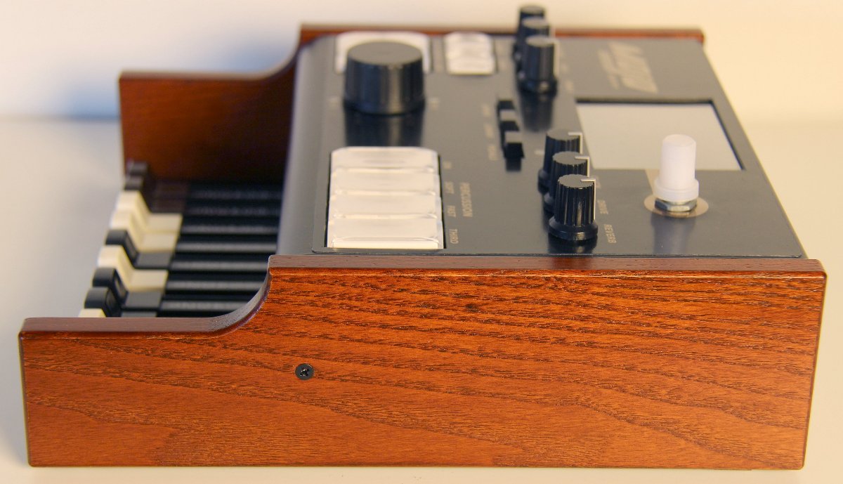 Crumar Mojo Desktop : Mojo Desktop Side