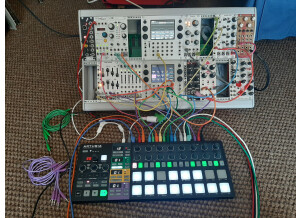 Arturia BeatStep Pro (19389)