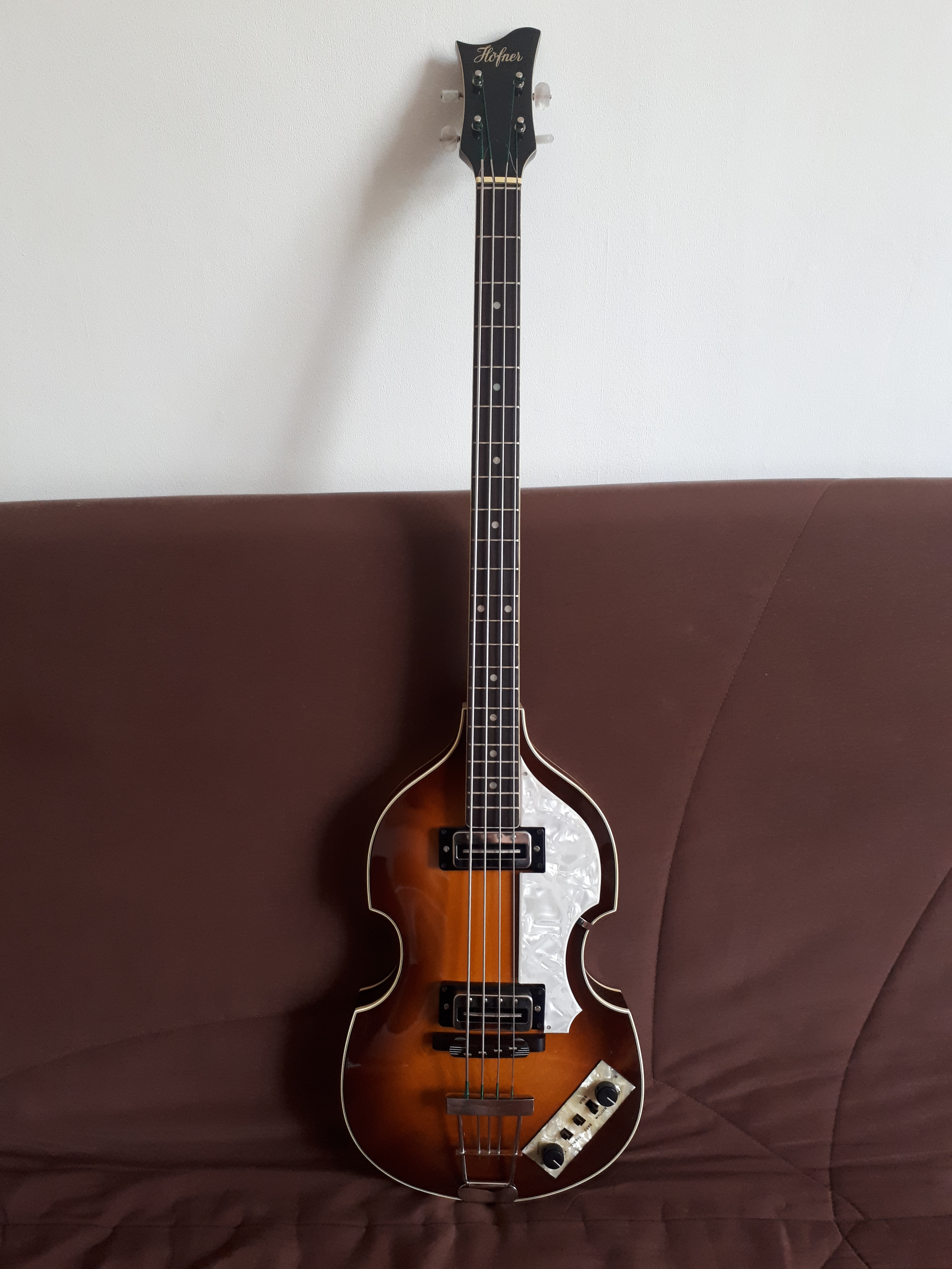 Hofner Guitars 500/1