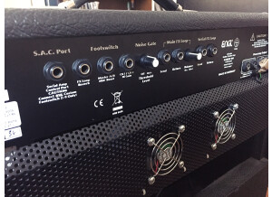 Thon Flight case à roulettes pour combos (77245)