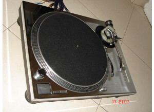 Technics SL-1200 MK2 (12403)