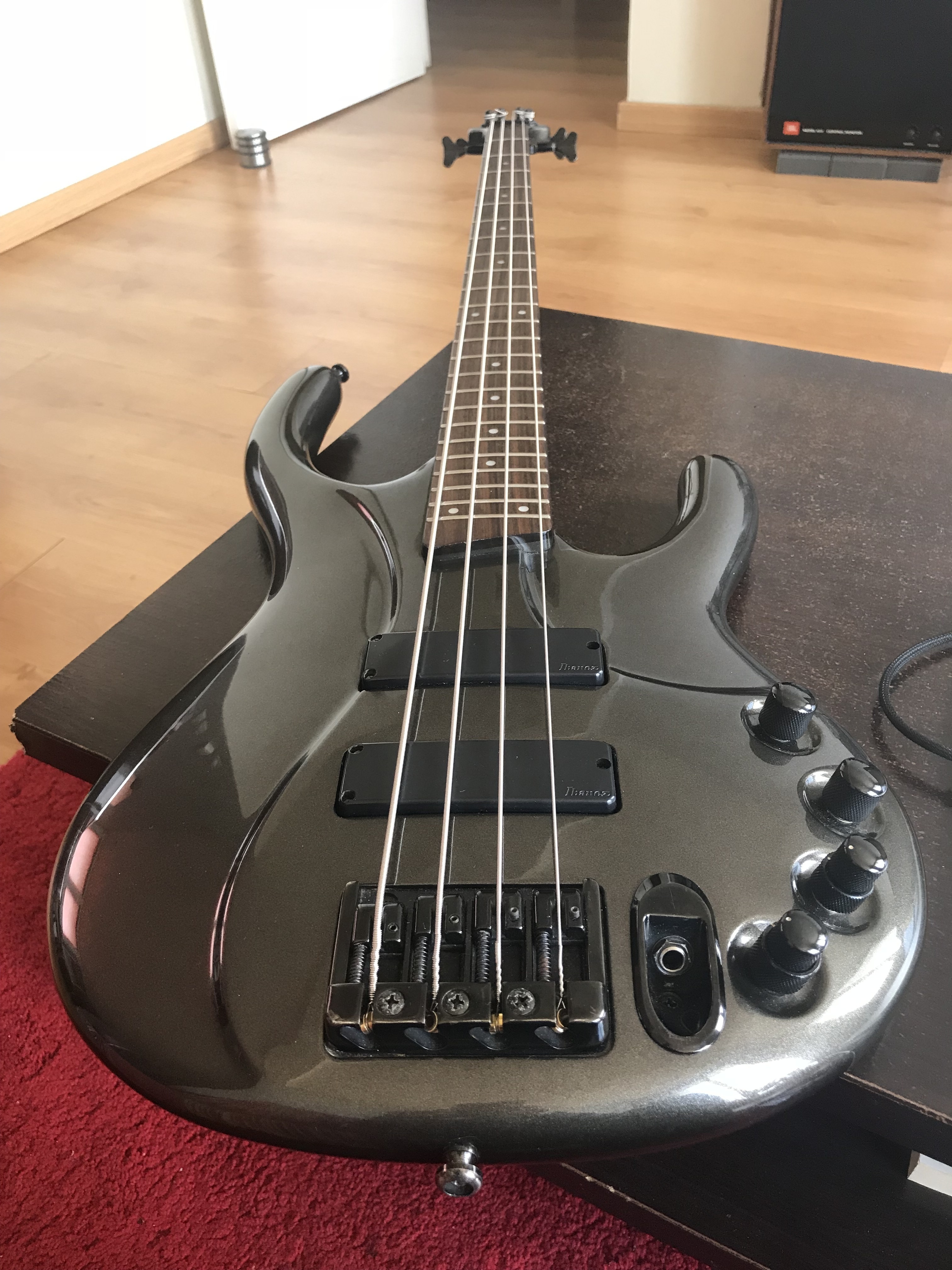 Ibanez EDC700