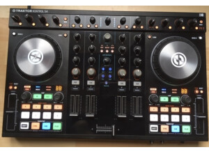 Native Instruments Traktor Kontrol S4 mk2 (15245)