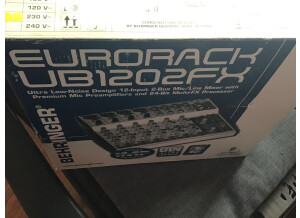 Behringer Eurorack UB1202FX (65460)