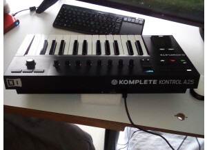 clavier komplete A25 NI 3