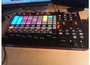 Akai Professional APC40 mkII (8896)