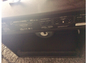 ampli fender mustang