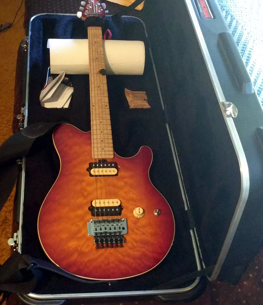 Music Man Axis (1996)