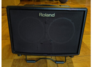 Roland AC-33 (40933)