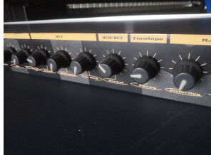 Music And More MB-33 MkII (92977)