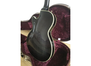 AC7E41C7-D67C-4965-B99B-066CAF99E2F2