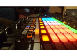 Akai Professional APC40 mkII (32322)