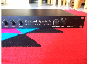 Control Synthesis Deep Bass 9 (67359)