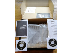 Akai Professional MPD24 (4746)