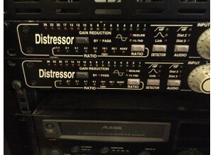 Distressor 4.JPG