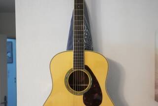 Yamaha LL6 ARE