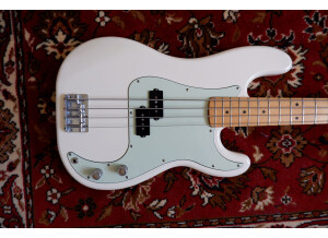 fender-precision-bass-2946440