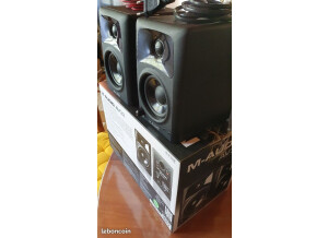 M-Audio AV32 (59549)