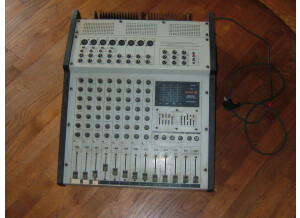 Samick SMP-900 Powered Mixer