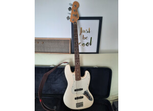 Fender Standard Jazz Bass [2009-2018] (67444)