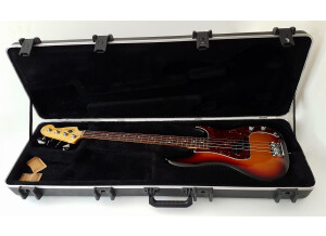 Fender American Standard Precision Bass [2008-2012] (35571)
