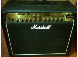 Marshall JCM 2000 DSL401