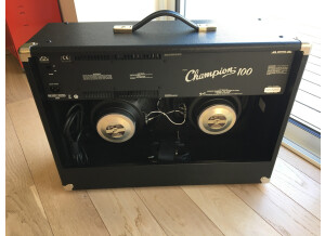 Fender Champion 100 (38401)