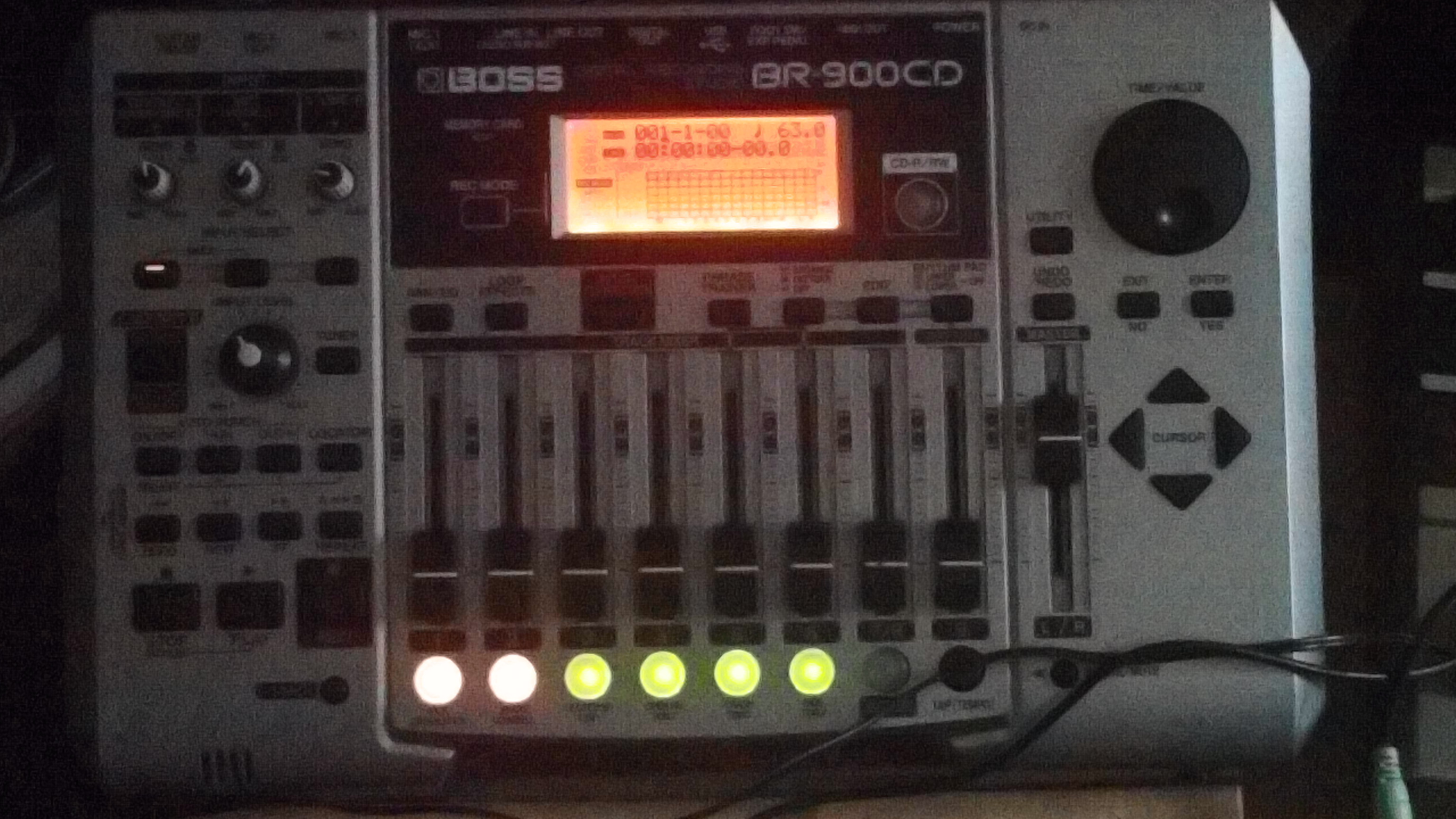 Boss BR-900CD Digital Recording Studio
