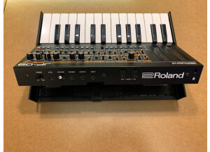 Roland JP-08 (76232)