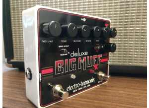 Electro-Harmonix Deluxe Big Muff Pi (75077)